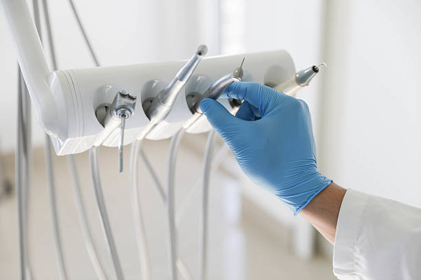 Professional Tooth Extraction technician working in South Pasadena, CA